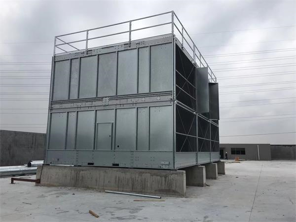 夏天冷卻塔溫度高降溫不下去解決處理方法(冷卻塔不降溫是怎么回事)(冷卻塔供回水溫度)